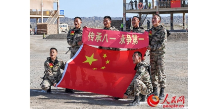 中国队斩获“国际军事比赛－2021”“安全环境”项目接力赛冠军
