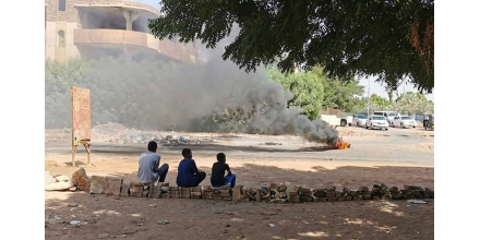 苏丹“自由与变革联盟”拒绝与军方谈判 要求恢复到过渡政府