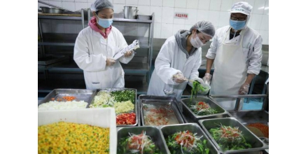 日本记者赞冬奥：菜品丰富可口 防疫严格安全